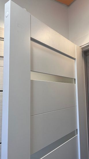 Межкомнатная дверь  